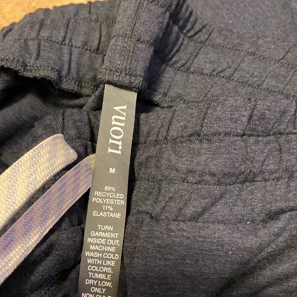 Vuori Performance Jogger in Midnight Heather - Picture 6 of 10